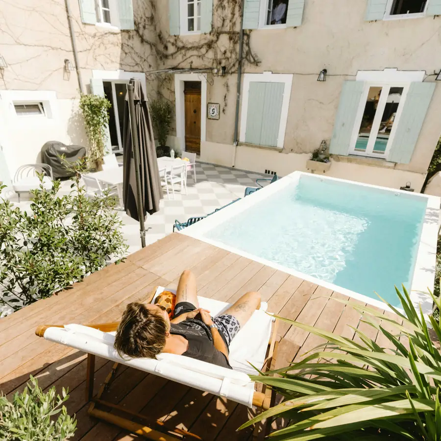 Terrasse et piscine en Auvergne-Rhône-Alpes